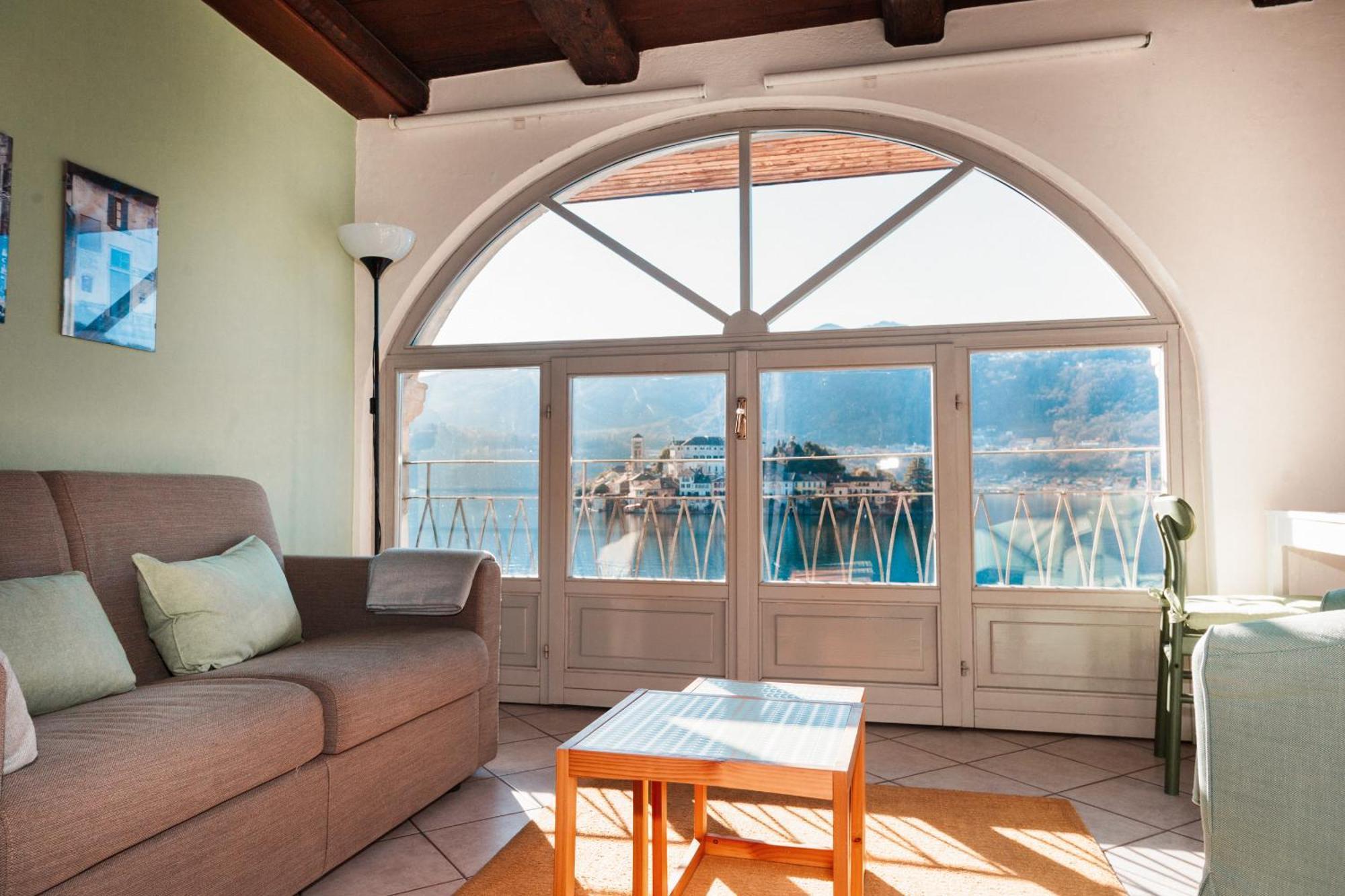 -Ortaflats- Appartamento L'Isola Orta San Giulio Eksteriør billede